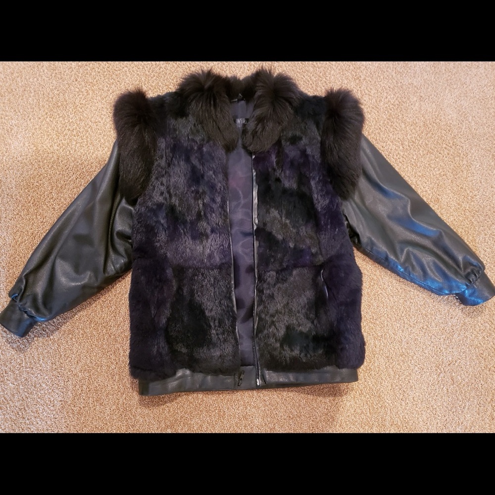 Fur and leather coat